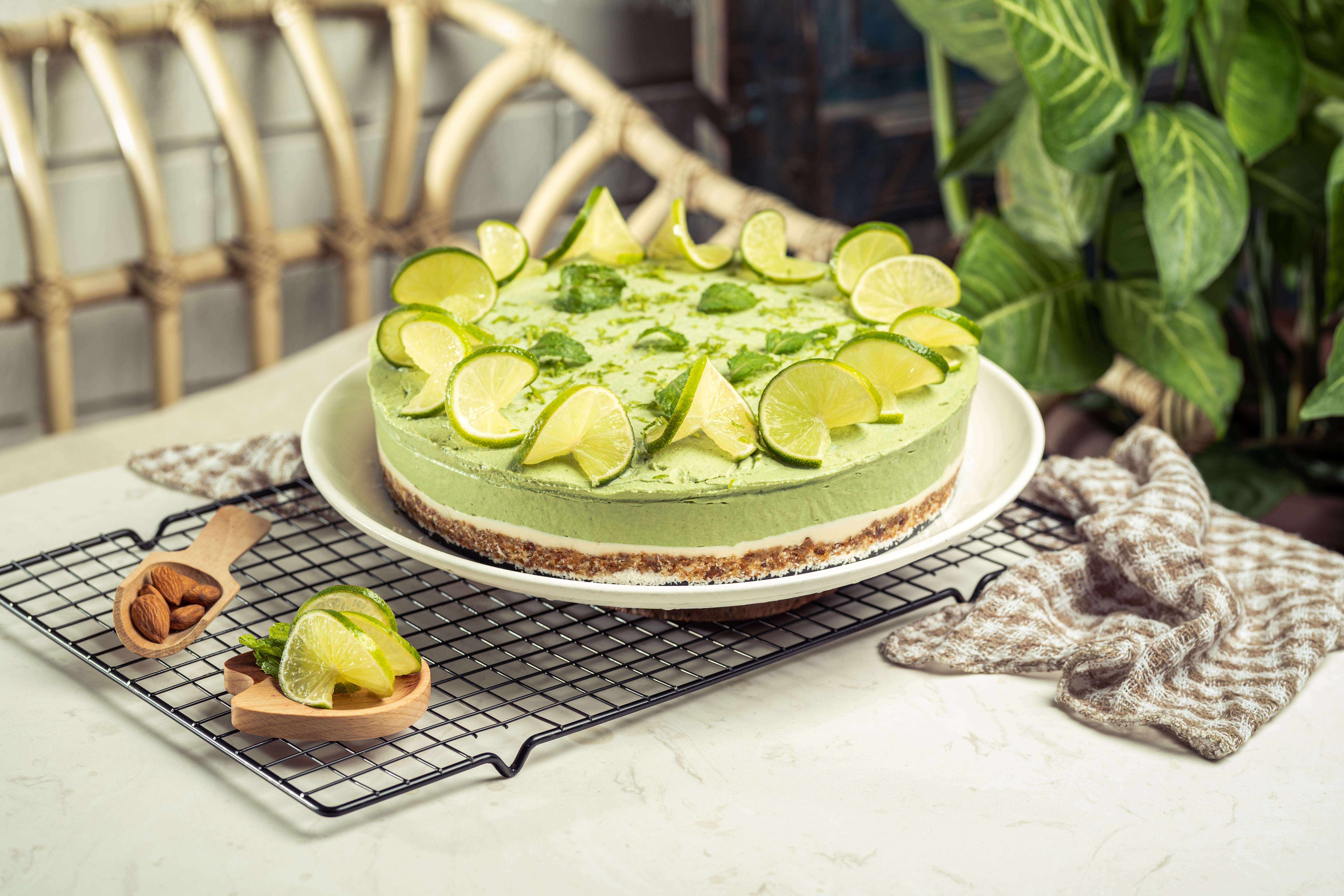 Raw Key Lime Pie